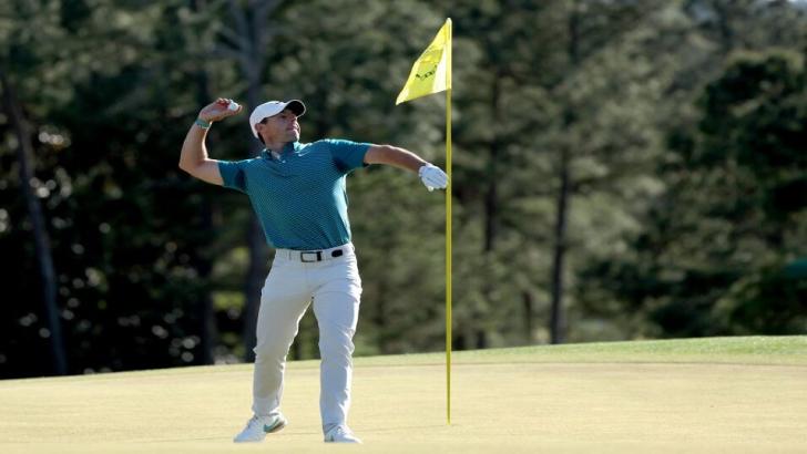 Rory McIlroy playing at the 2022 US Masters